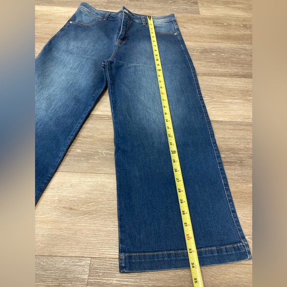 Top One Wide-Leg Denim Jeans Size 12 Plus - Picture 2 of 9